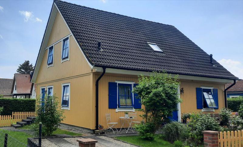 Lindow Ruegen Apartment Putbus Exterior photo